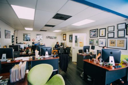 Join the Boston Green Realty Team Join the Boston Green Realty Team